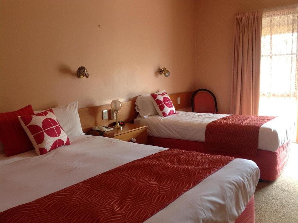 Philadelphia Motor Inn Эчука Экстерьер фото