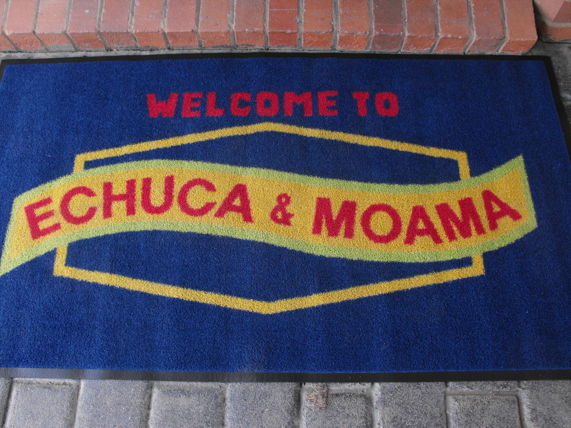 Philadelphia Motor Inn Эчука Экстерьер фото